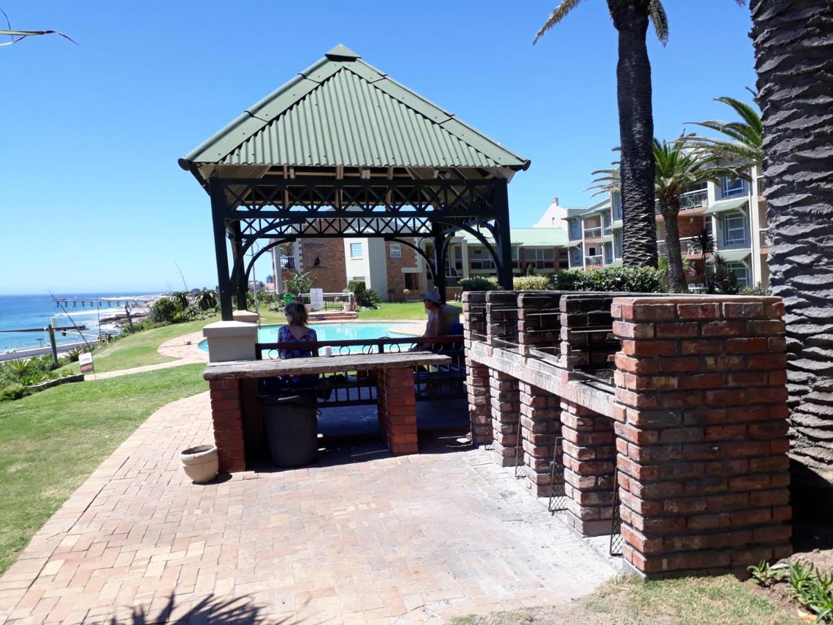 Brookes Hill Suites 238 Port Elizabeth Exterior photo